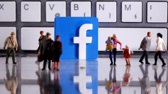 فيسبوك تعلن أنها ستسعى لصرف المراهقين عن المحتوى الضار