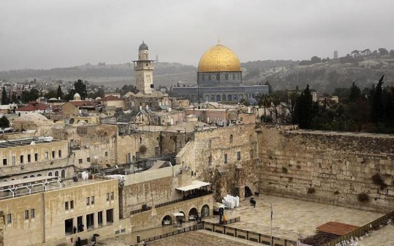 اليونسكو تتبنى قراراً حول القدس القديمة وأسوارها