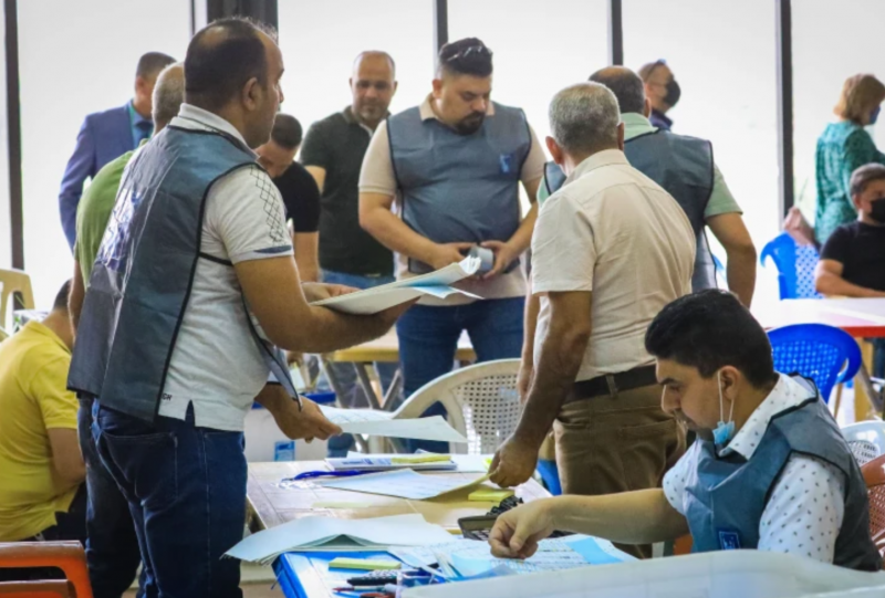 العراق.. انتهاء إعادة الفرز اليدوي في يومين ومفوضية الانتخابات تتوقع تغييرا بالنتائج