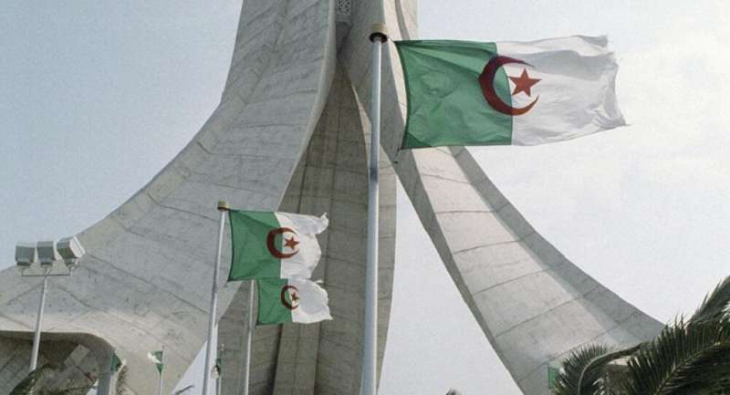 إعلان مهم للأردنيين الدارسين بالجزائر