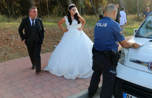 صدمة لعروس تركية يوم زفافه