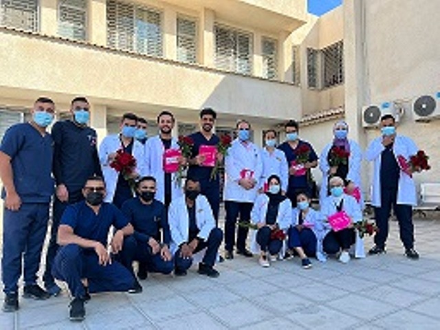 طلبة تمريض عمان الأهلية ينظمون يوما تطوعيا في عين الباشا