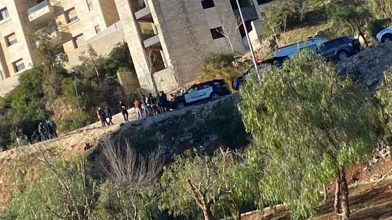 وفاة شخص سقط عن جسر عبدون