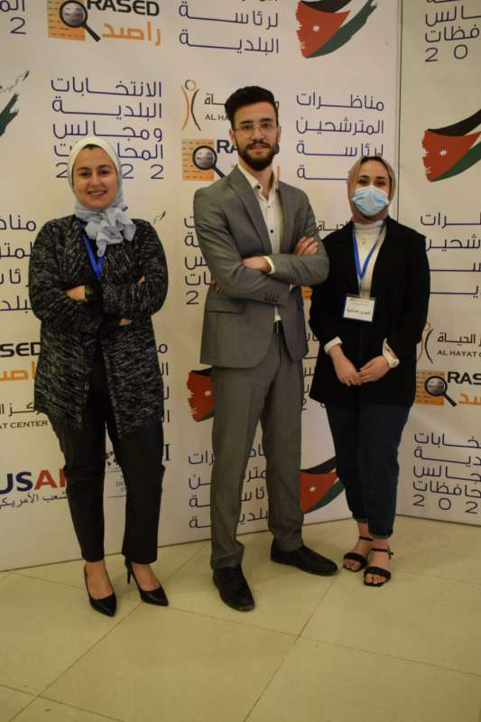 طلبة من جامعة الشرق الأوسط يشاركون في مناظرة انتخابية في البلقاء لتنمية شخصيتهم القيادية