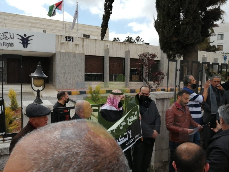 اعتصام امام الوطني لحقوق الانسان يطالب بالافراج عن المعتقلين والتحقيق في الانتهاكات ضدهم - صور