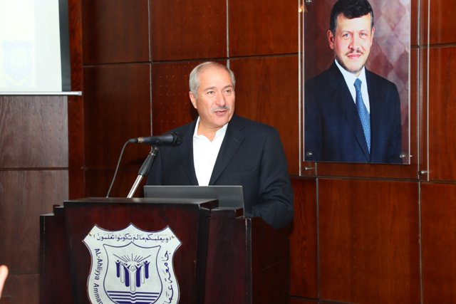 وزير الخارجية الأسبق  ناصر جودة يختتم فعاليات نموذج الأمم المتحدة لطلبة عمان الأهلية