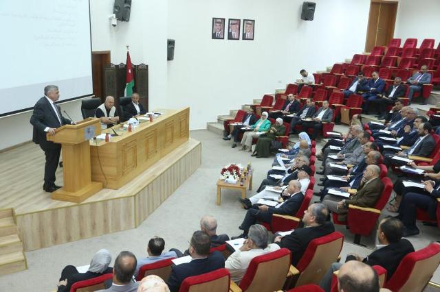 خلوة لقيادات الأردنية لوضع خطط لمستقبل الجامعة التعليمي والبنى التحتية تعقدها الجامعة للمرّة الأولى منذ تأسيسها