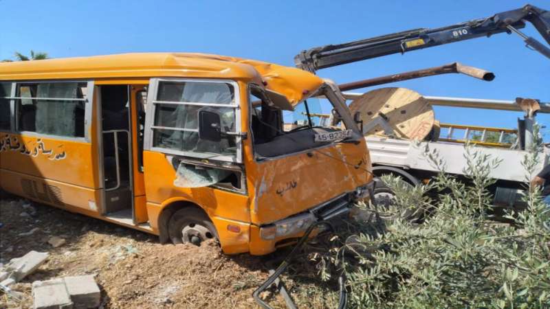 نقل 6 إصابات للمستشفى جراء تدهور حافلة طلاب مدرسة في إربد