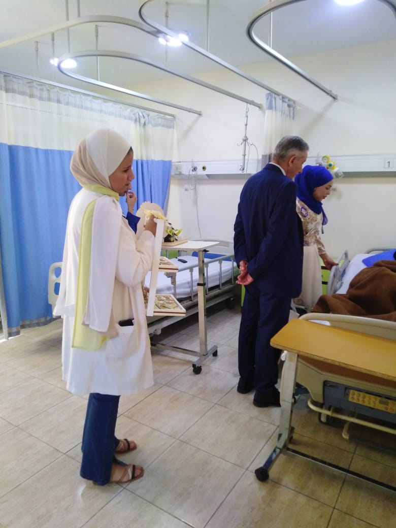 بني نصر يتفقد المرضى والكوادر العاملة في مستشفى المقاصد خلال عيد الأضحى المبارك