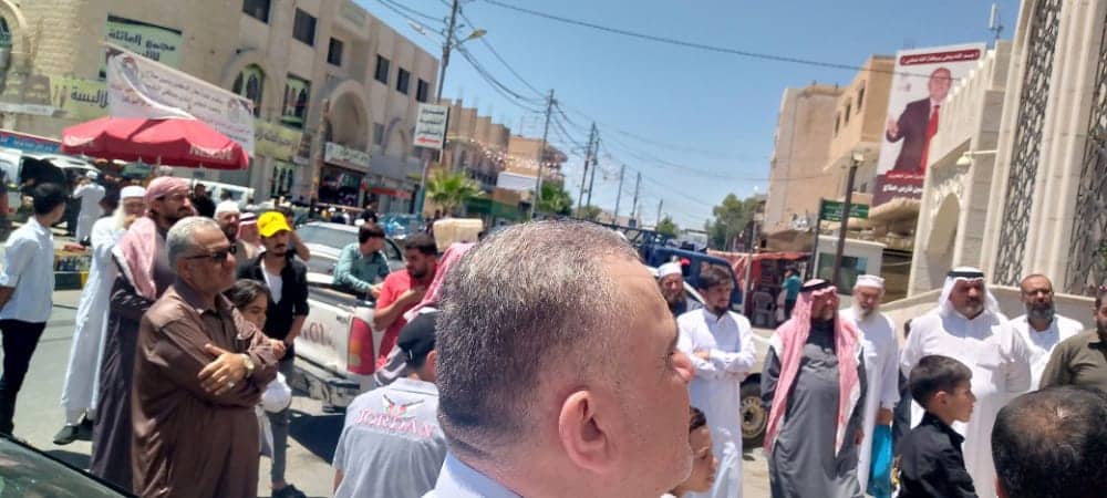 اعتصام في معان يطالب باقالة وزيري المياه والاوقاف - صور