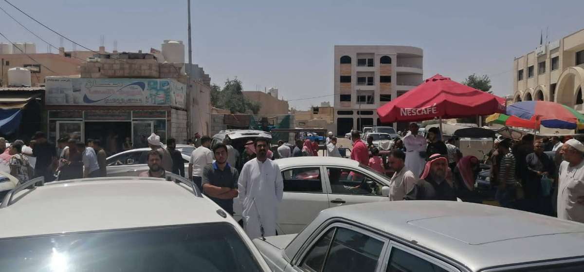 اعتصام في معان احتجاجا على نهج رفع الاسعار ورفضا لشركة مياه العقبة - صور