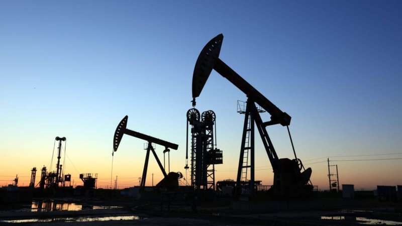 أسعار النفط ترتفع 4 بعد تهديد روسيا بقطع الإمدادات