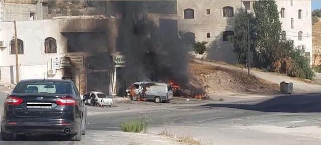 تجدد الاحتجاجات في شفا بدران: احراق منازل وممتلكات، والامن يغلق منافذ المنطقة  فيديو وصور