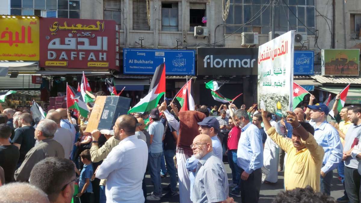 اعتصام في وسط البلد دعما للمرابطين في المسجد الاقصى والصامدين في شعفاط - صور