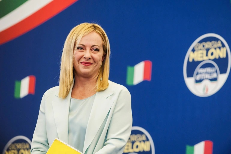 تعيين جورجيا ميلوني رئيسة للوزراء في إيطاليا
