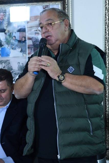 طاقم حكام أوزبكي لإدارة ديربي الوحدات والفيصلي