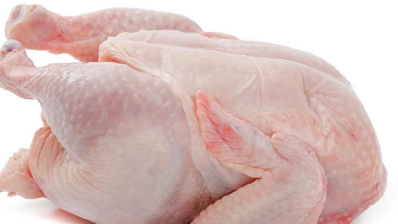 ديوان المحاسبة: التخليص على 2500 كغم دجاج مجمد غير صالح للاستهلاك