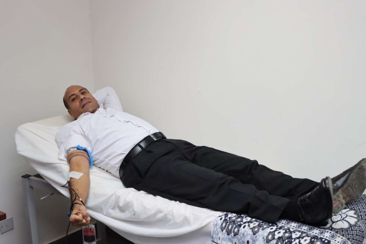 الجامعة الأميركية في مادبا تنظم حملة التبرع بالدم