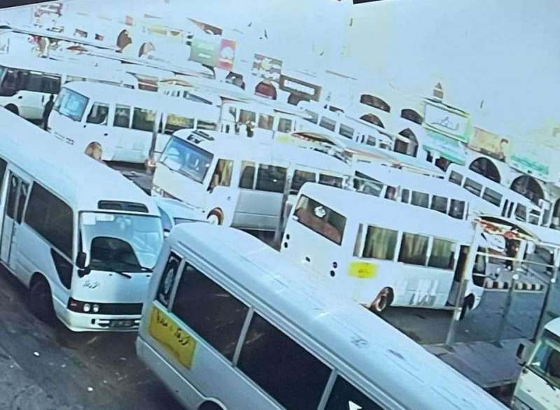 اتساع دائرة الاضرابات.. سائقو النقل العام في مادبا ينضمون لاضراب الشاحنات