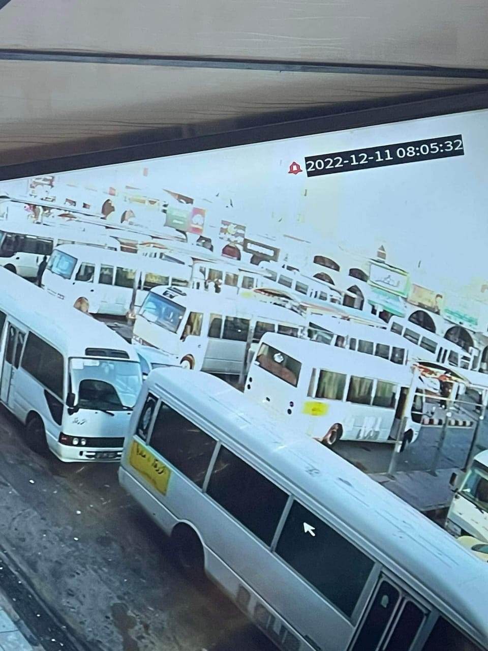 اتساع دائرة الاضرابات.. سائقو النقل العام في مادبا ينضمون لاضراب الشاحنات 