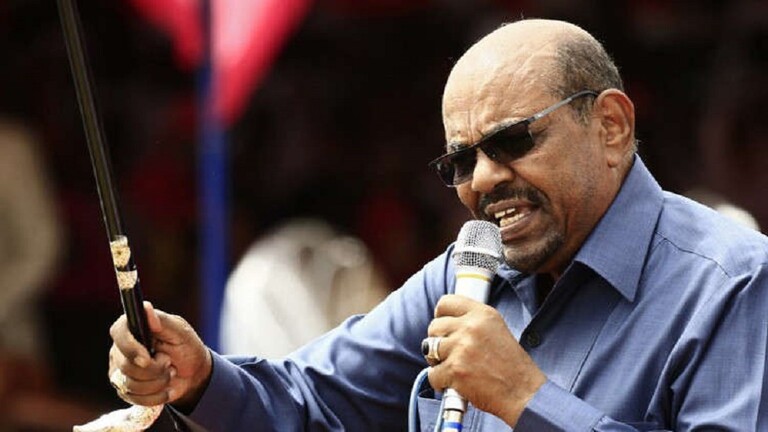 الرئيس السوداني السابق يعلن تحمل مسؤولية انقلاب 1989