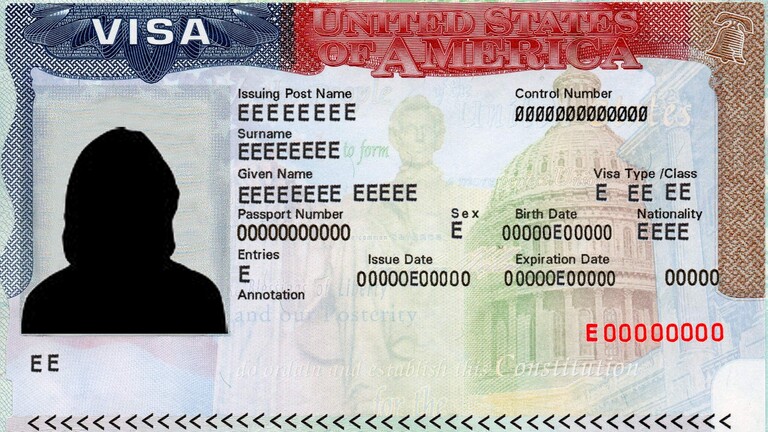 دولة غير متوقعة في الصدارة.. عدد تأشيرات الهجرة لأمريكا التي حصل عليها العرب خلال عام 2021