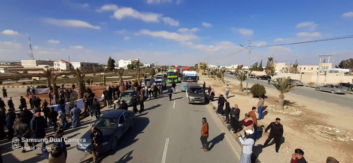 المئات في معان يطالبون باسقاط حكومة الخصاونة وحل مجلس النواب - فيديو وصور