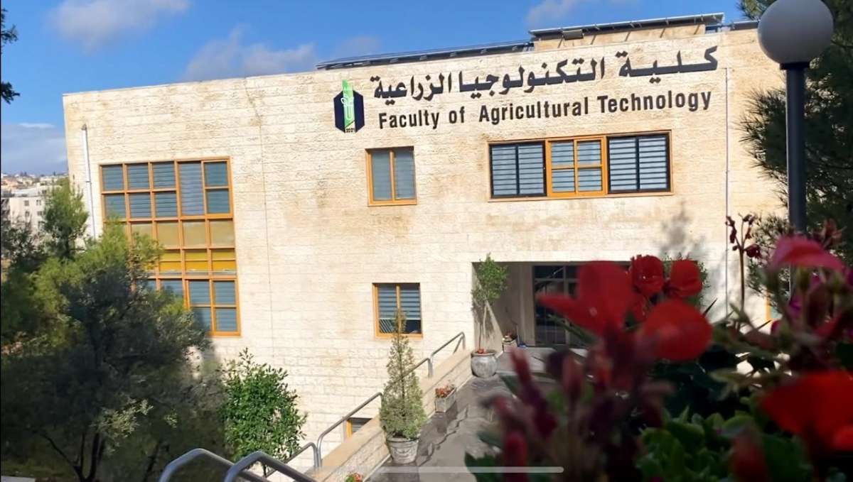 عمان الاهلية تلتقط رسائل جلالة الملك لدور المؤسسات في التنمية