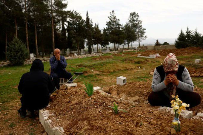 وفيات زلزال تركيا وسوريا ترتفع إلى 52 ألفا وأردوغان يعلن خطة إيواء واسعة