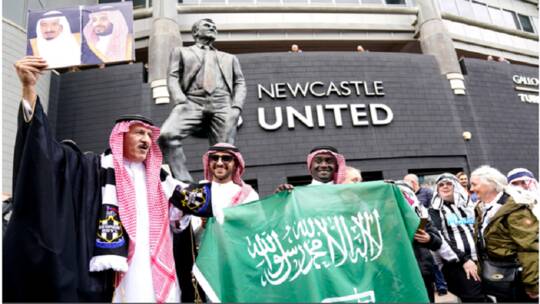 نيوكاسل المملوك سعوديا يستعد لإبرام أغلى صفقة في تاريخه من برشلونة