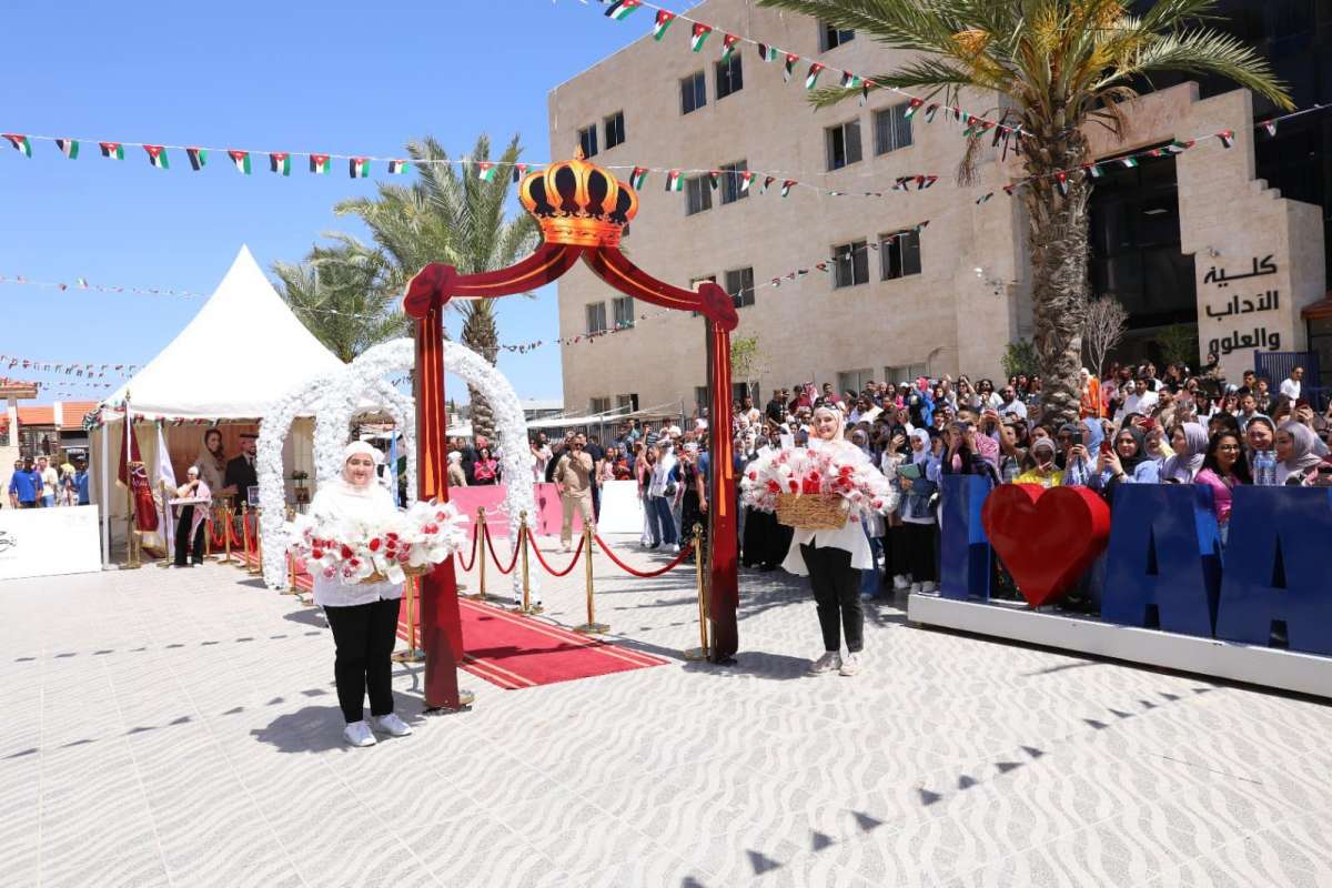 عمان الأهلية تشارك الأردنيين فرحتهم بزفاف سمو ولي العهد المعظم ...صور