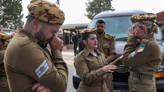 جيروزاليم بوست تنشر تسلسلا زمنيا لحادث مقتل الجنود الإسرائيليين على يد المجند المصري