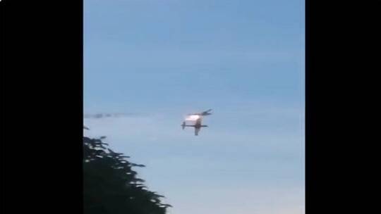 تحطم طائرتين عسكريتين في كولومبيا (فيديو)
