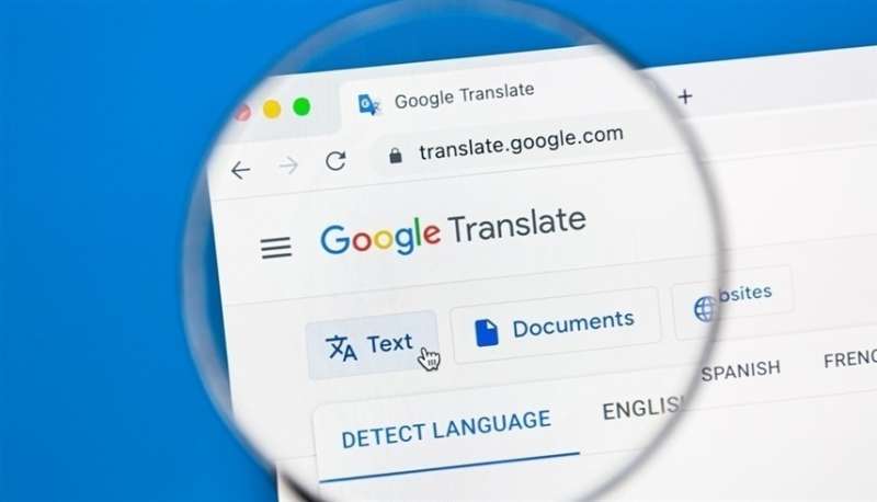 مترجم غوغل بالذكاء الاصطناعي ينطق اللغة الأجنبية بصوت المستخدم