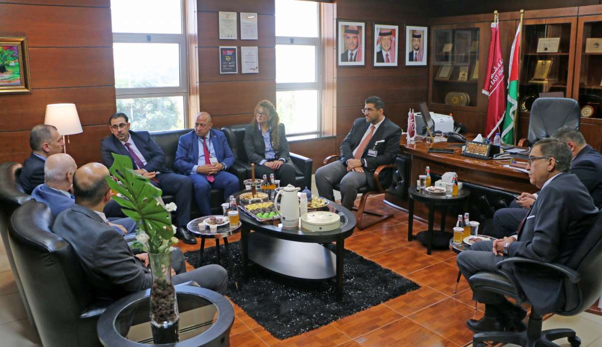 اتفاقية تعاون بين جامعة الشرق الأوسط وجمعية البنوك في الأردن