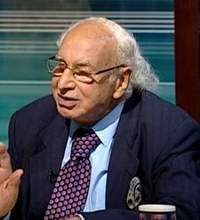 وفاة صحفي مصري شهير