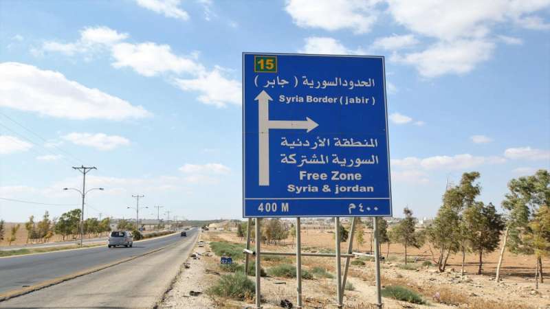 وزير الصناعة والتجارة: الجانب السوري منع دخول البضائع الأردنية بالرغم من إعادة فتح معبر نصيب