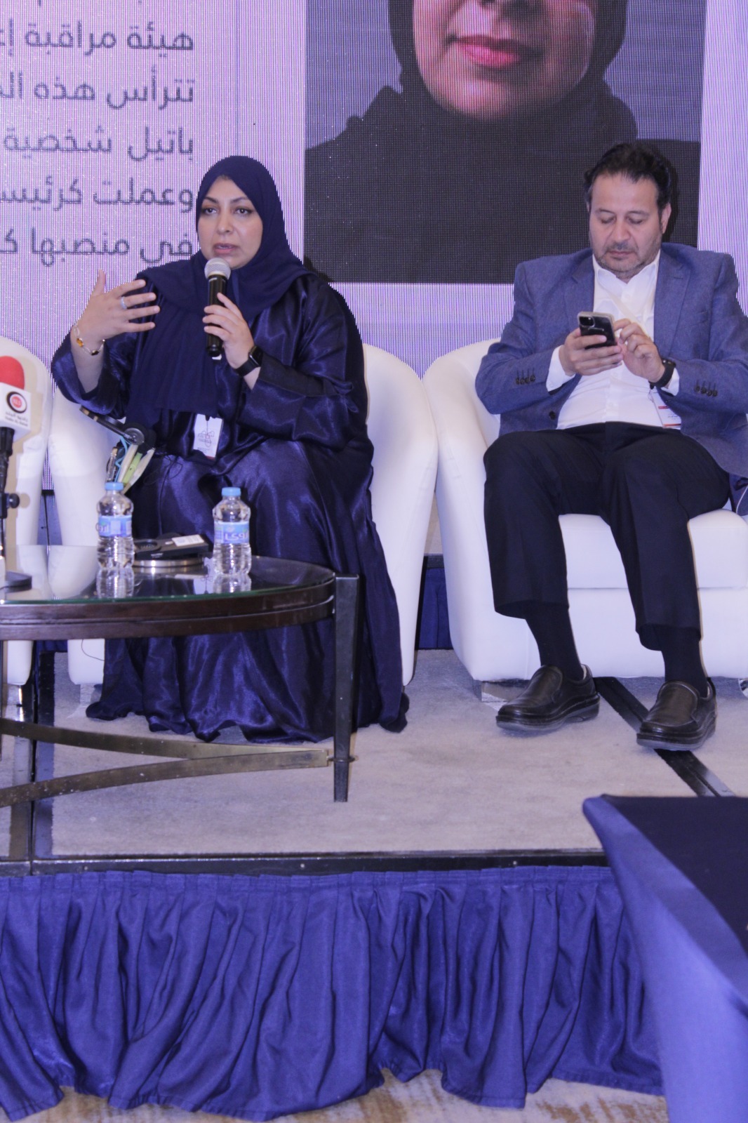 ملتقى همم السنوي يطالب بإعادة النظر في قانون الجرائم الإلكتروني ويدعو إلى حماية حرية التعبير كمتطلب للإصلاح