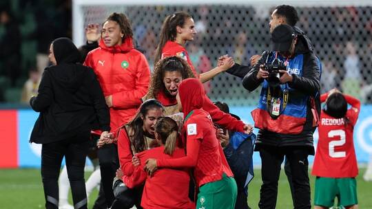 لحظات تاريخية.. رد فعل سيدات المغرب بعد معرفة نتيجة مباراة ألمانيا (فيديو)