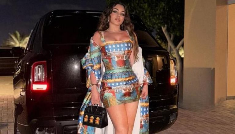 Haifa Wehbe Stuns Audience with $400,000 Handbag in El Alamein Concert