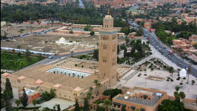 زلزال المغرب.. لحظة اهتزاز صومعة جامع الكتبية الشهير في مراكش (فيديو)