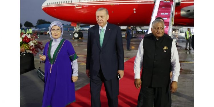 أردوغان من الهند ليس مقبولا السماح بالإساءة لمقدسات ملياري مسلم
