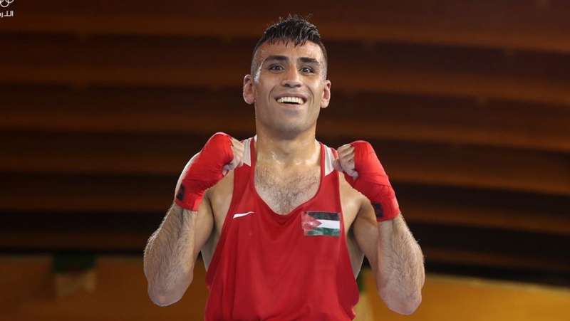 الملاكم حسين عشيش إلى الدور ربع النهائي في دورة الألعاب الآسيوية