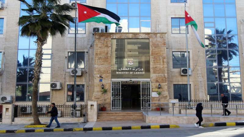المرصد العمالي يحذر من استمرار تراجع شروط العمل في الأردن