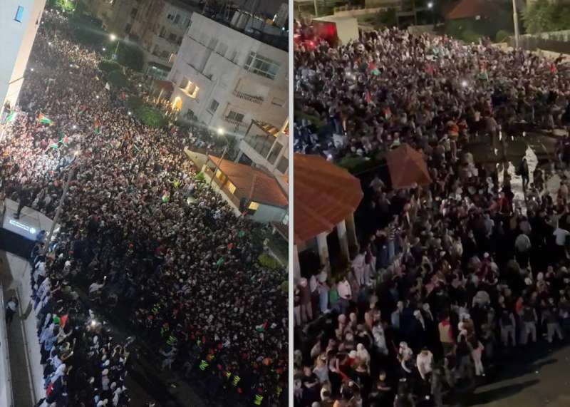 عشرات آلاف الاردنيين قرب سفارة الاحتلال.. وكرّ وفرّ بين المحتجين وقوات الامن  صور