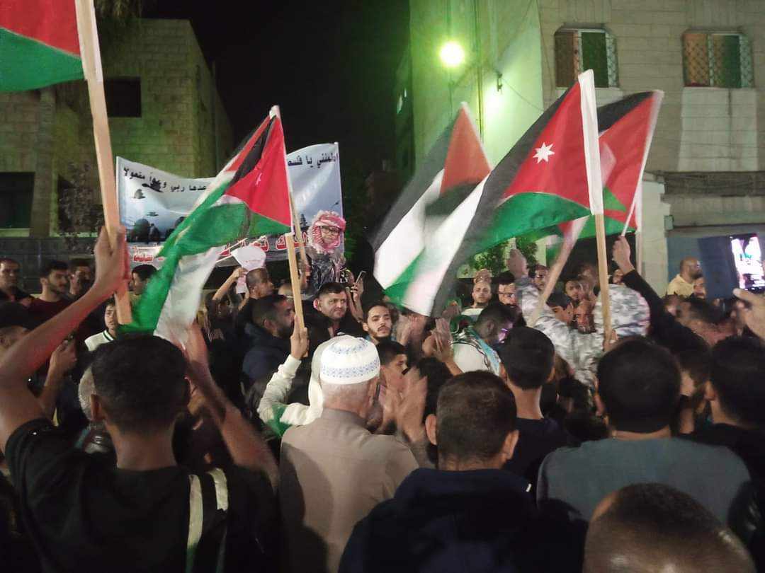 اعتصام في الكرك دعما للمقاومة وتنديدا بجرائم الاحتلال في غزة - صور