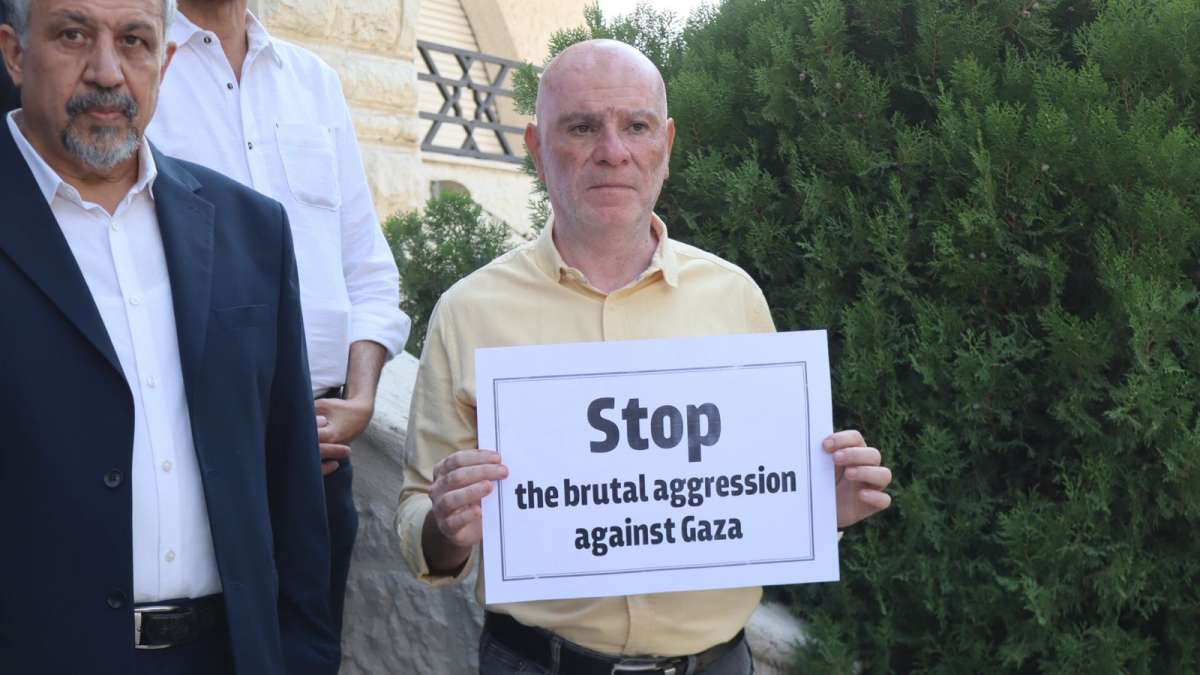 صحفيون اردنيون يعتصمون تضامنا مع الزملاء في غزة: اداؤكم عرّى الغرب ووسائل اعلامه