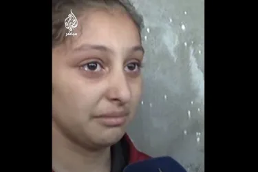“اشتقت للمياه”.. طفلة تحكي صعوبة الحياة في ظل العدوان الإسرائيلي على غزة