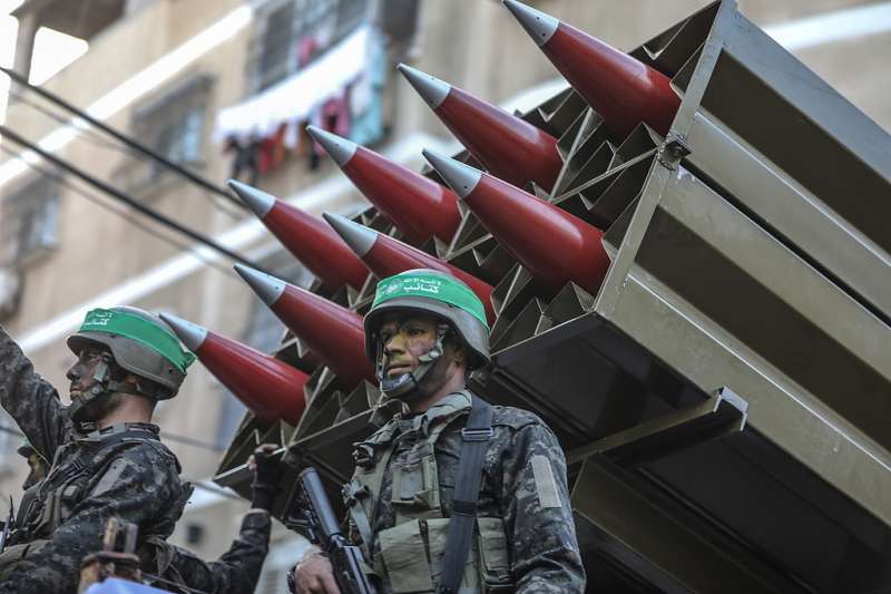 اللواء الركن محمود مطر يكتب  عن نموذج الانتصار الجديد في حرب غزة