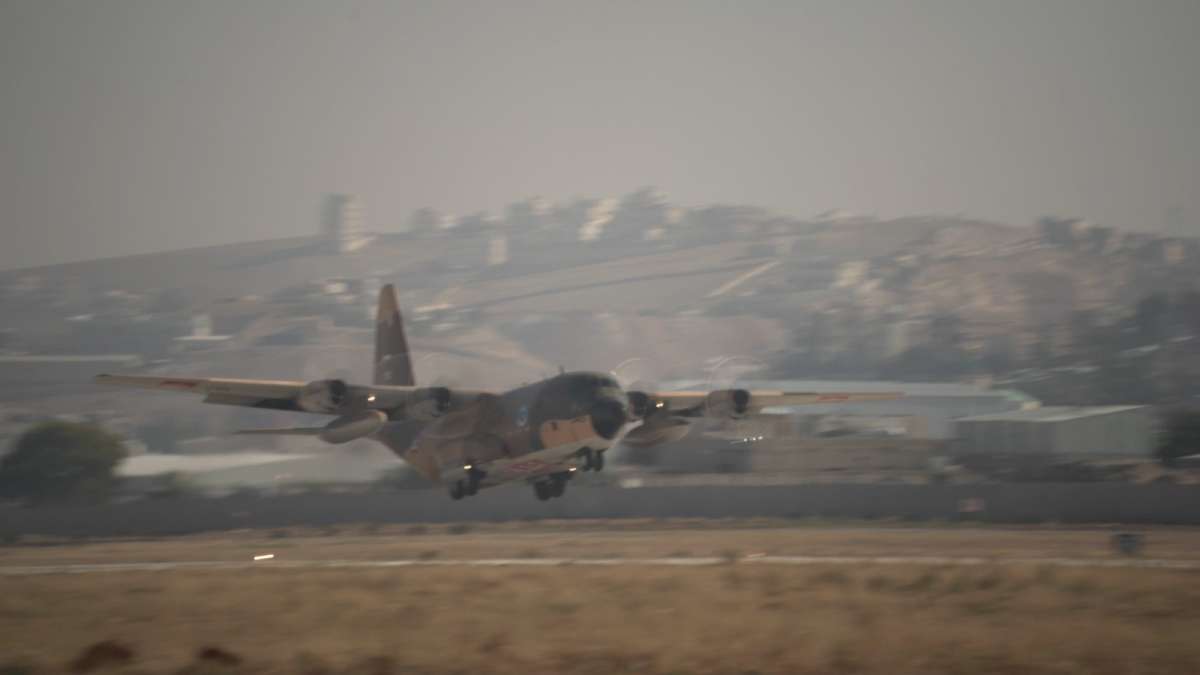 3 طائرات اردنية جديدة محمّلة بـ (٧٧) طنا من المساعدات الطبية إلى أهلنا في غزة